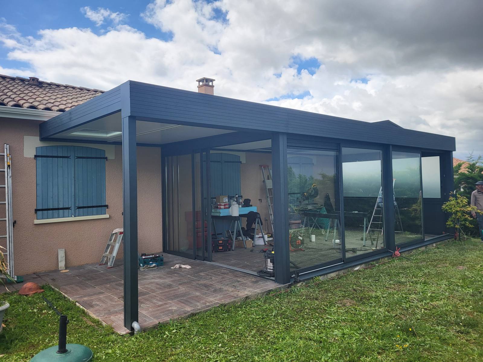 Extension de maison avec préau dans le Gers (32) proche de Toulouse (31)