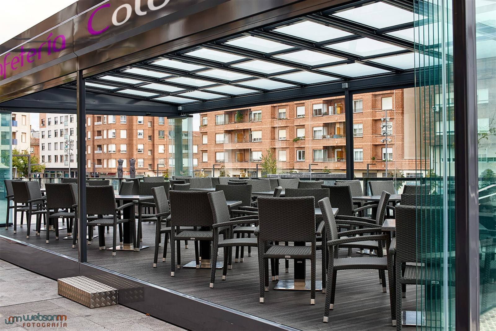 Colours71600x1200jpg_60391ffe7b74d