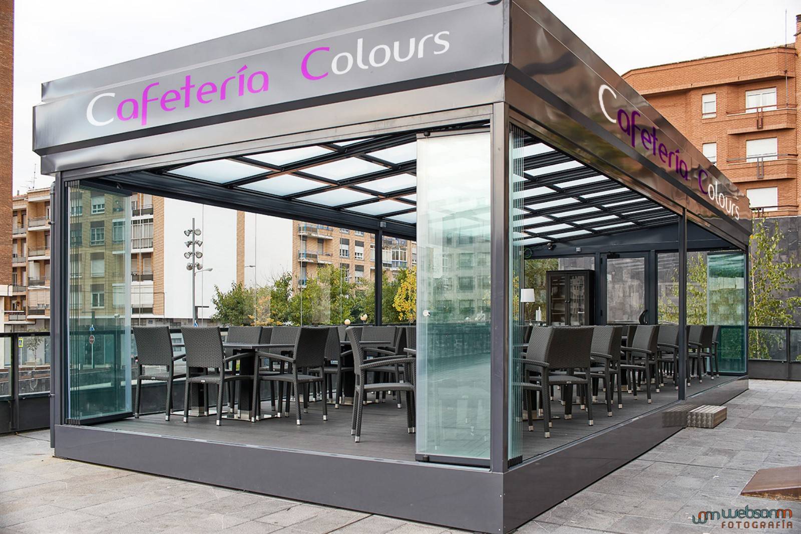 Colours91600x1200jpg_60391ffc6abe8