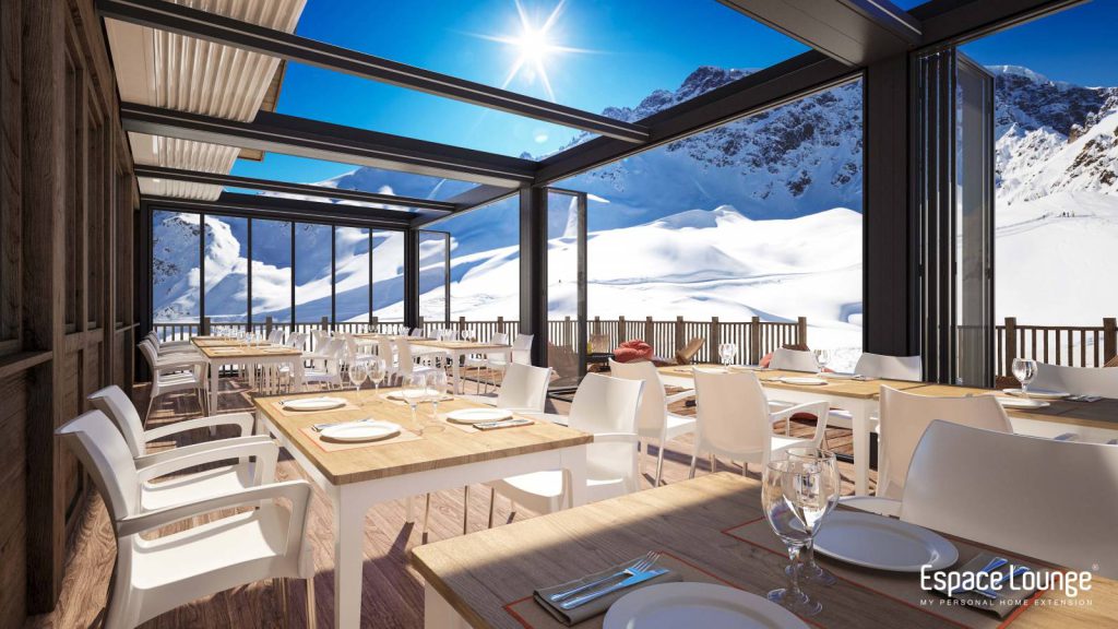 Pergola pour terrasse de café dans les Pyrénées