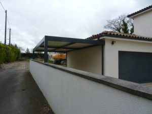 Carport pour abris de voiture ou camping car à Fontenilles