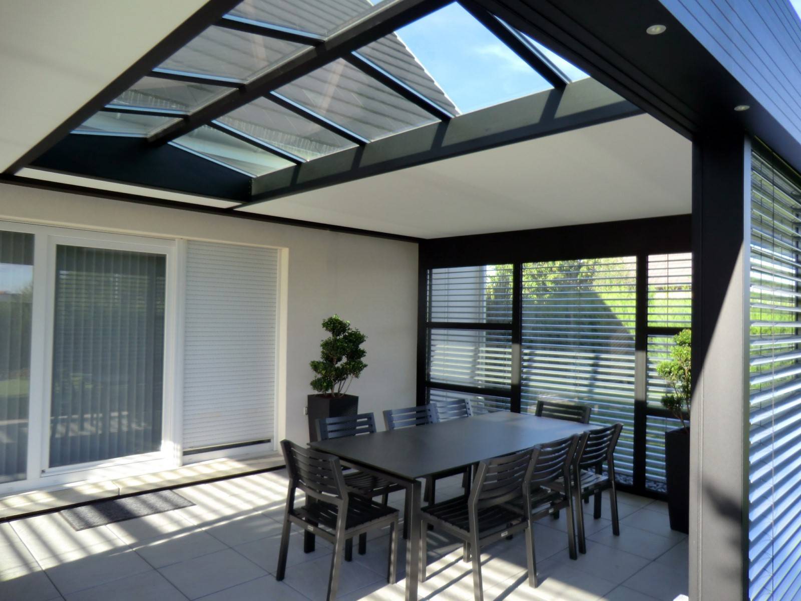 PHOTOPRINCIPALERealisation1EquinoxeSalleManger1600x1200JPG_603910c20d747