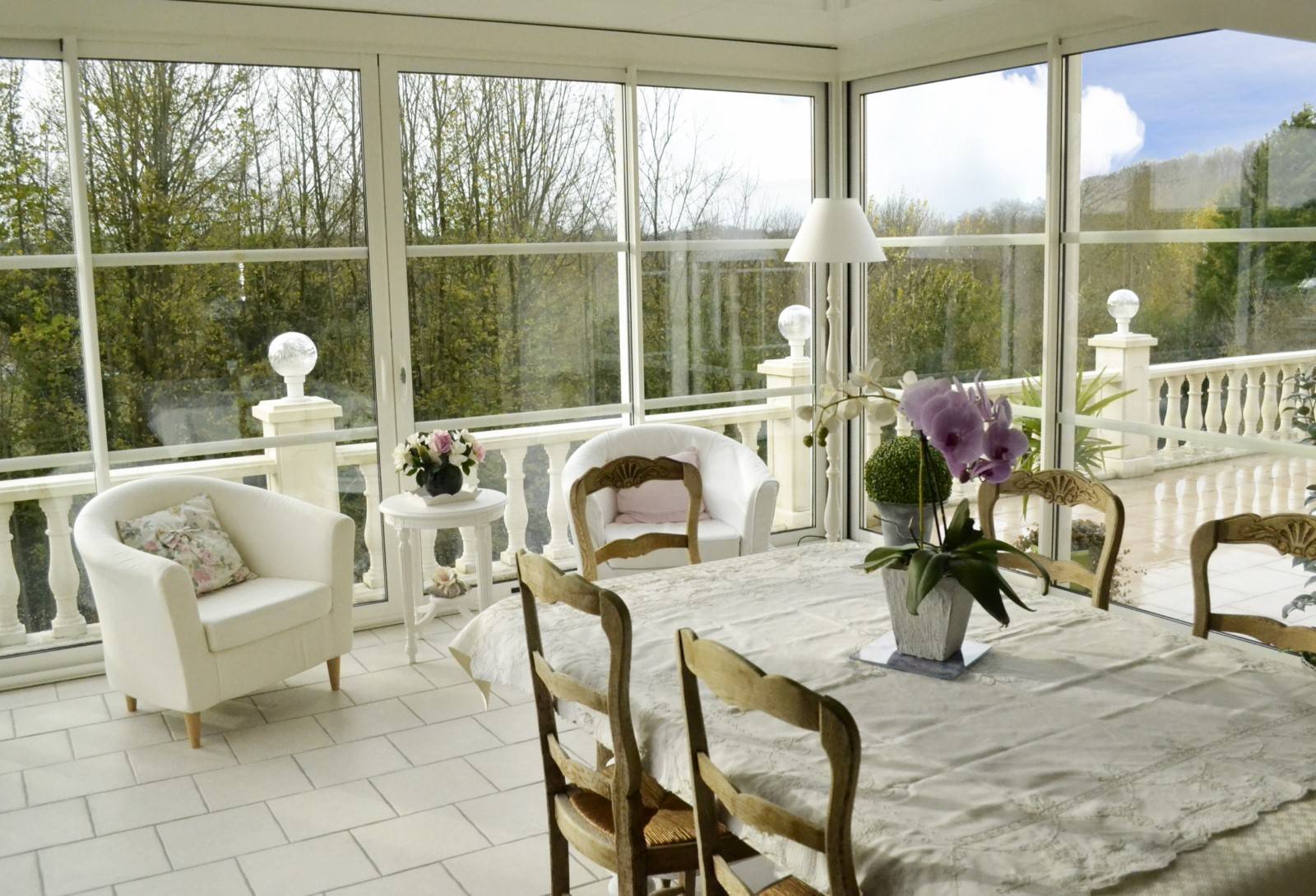 Realisation12ZenithSalon31600x1200jpg_60391466c1f80