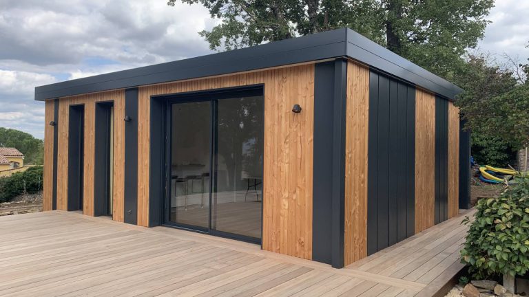 L&rsquo;alternative de la véranda classique: extension véranda bois/aluminium à Fenouillet, en Haute Garonne (31)